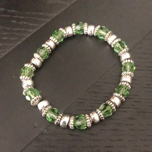 Swarovski silver & emerald stretch bracelet